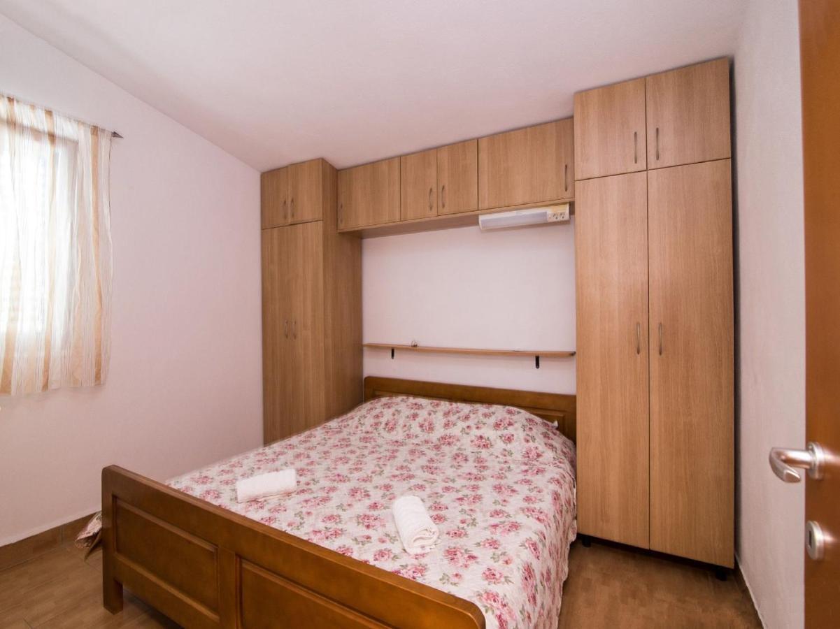 House Marko Tkon Exterior foto