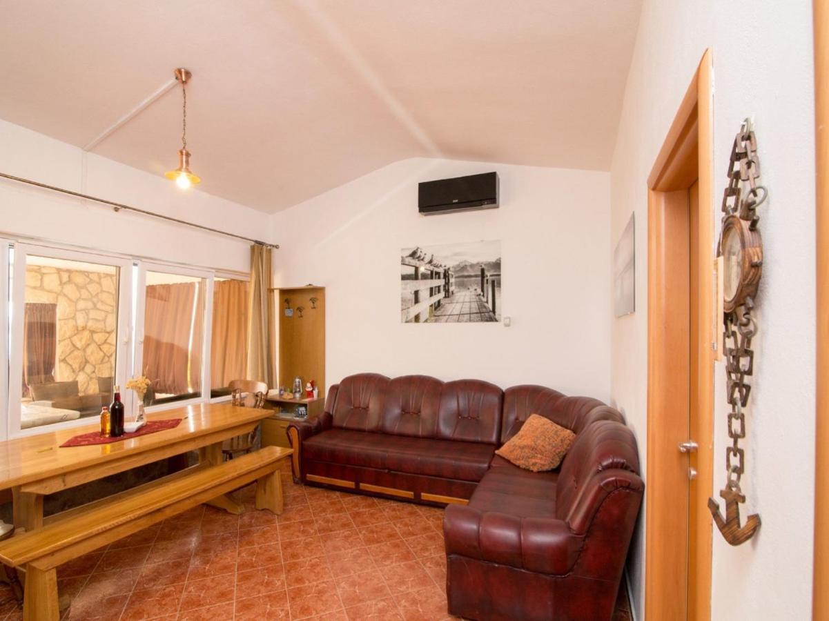 House Marko Tkon Exterior foto